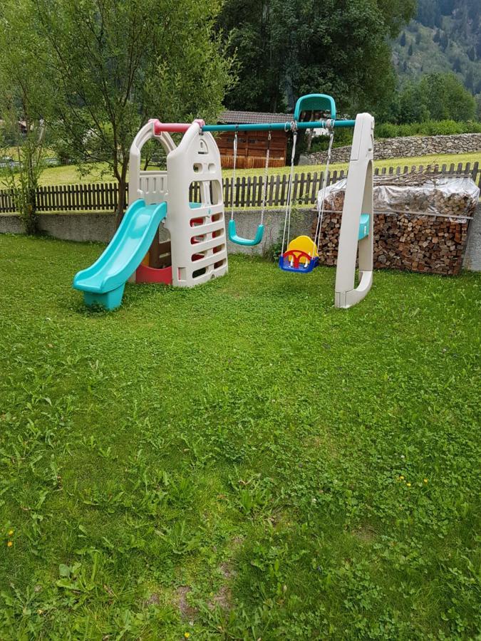 Apartments Nature Apis Landheim Антерсельва-ді-Меццо Екстер'єр фото