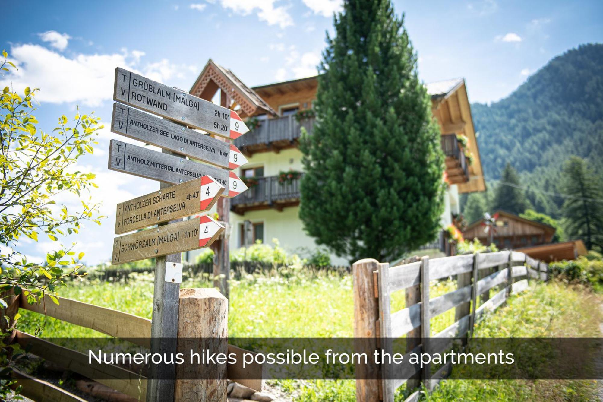 Apartments Nature Apis Landheim Антерсельва-ді-Меццо Екстер'єр фото